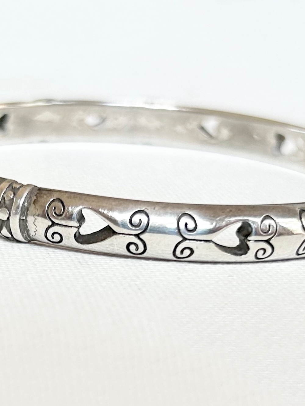 Brighton Silver Heart Cut-Out Filigree Bangle Bracelet